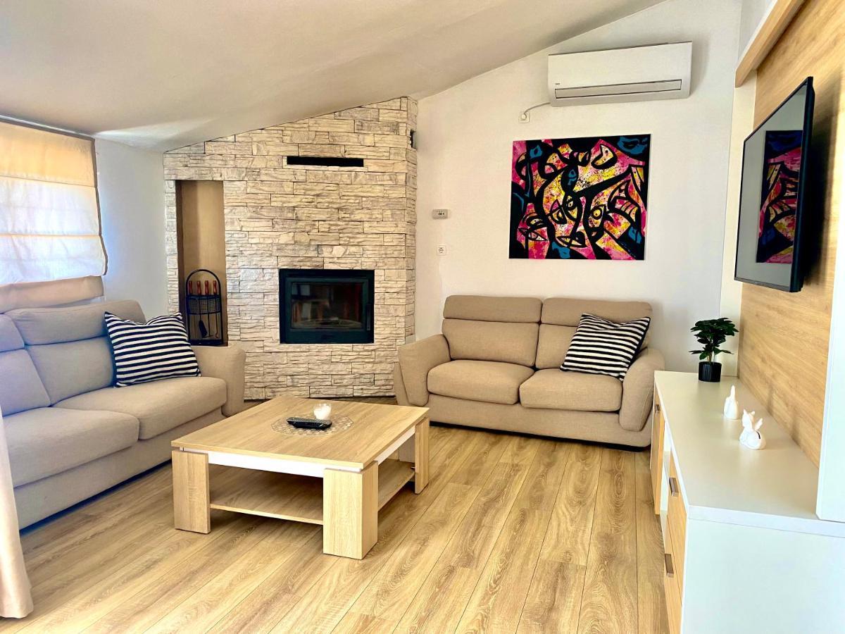 Golden Apartments Zaboric Dış mekan fotoğraf